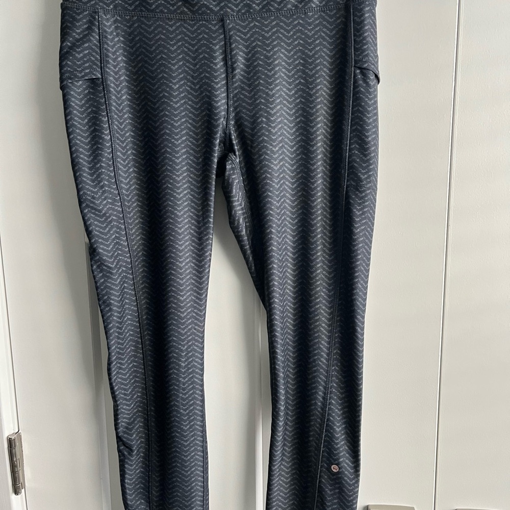 Well + Calm Leggings Sz M